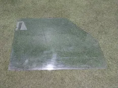 Стекло двери Land Rover Discovery