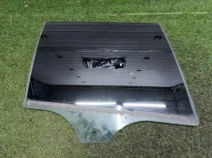 Стекло двери BMW X5 M 50D