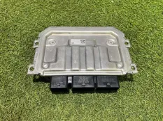 Блок управления двигателем Renault Duster