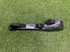 направляющая бампера Porsche Cayenne GTS