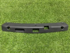 накладка крышки багажника Mercedes-Benz E class