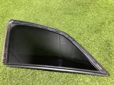 Форточка Audi Q5