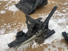 лонжерон Mercedes-Benz E class