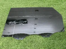 Стекло двери Porsche Cayenne