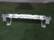 усилитель бампера Porsche Cayenne