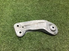 кронштейн BMW X7