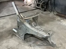 лонжерон BMW X7