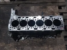 Блок цилиндров BMW X7