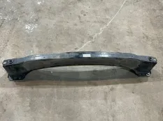 усилитель бампера Volkswagen Touareg