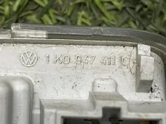Фонарь подсветки салона Volkswagen Touareg