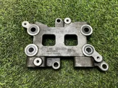 кронштейн радиатора Volkswagen Touareg