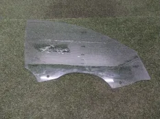 Стекло двери BMW 3-Series