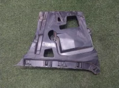 Кронштейн бампера BMW 3-Series