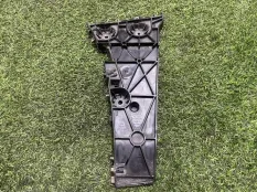 Кронштейн бампера Audi A7