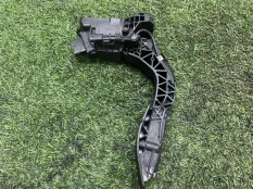 педаль газа Audi A7