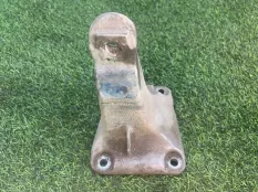 кронштейн двигателя BMW 3-Series