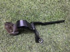 Петля крышки багажника Audi A7