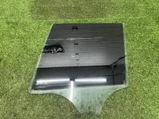 Стекло двери BMW X3