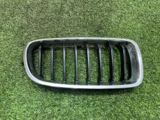решетка радиатора BMW 3-Series