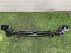 Кронштейн бампера BMW 3-Series