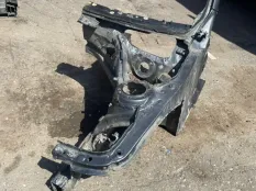 лонжерон BMW 3-Series