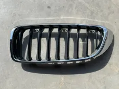 решетка радиатора BMW 4