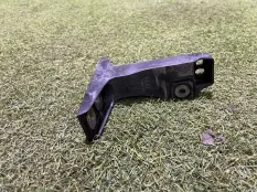 Кронштейн усилителя бампера Audi Q7