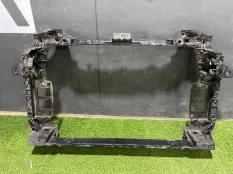 передняя панель Audi Q7