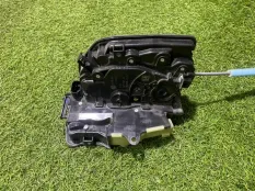 замок двери BMW X7