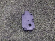 Моторчик заслонки печки Audi A8