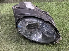 фара Bentley Bentayga