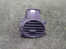 Дефлектор воздушный центральный Rover 75