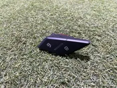 Кнопка центрального замка Audi A8