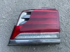 фонарь внутренний Lexus LX570