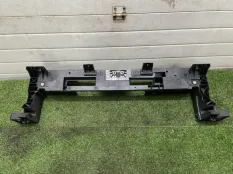 передняя панель Geely Monjaro