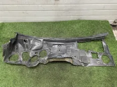 Шумоизоляция моторного щита BMW 3-Series