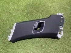 Обшивка стойки Porsche Cayenne