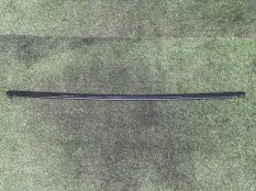 молдинг стекла двери Porsche Cayenne