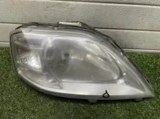 фара Renault Logan