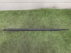 уплотнитель стекла двери Lada Granta