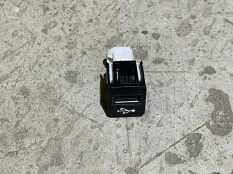 Разъем AUX USB BMW X5M