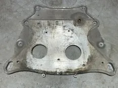 защита двигателя BMW X5M