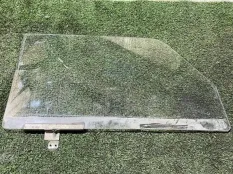 Стекло двери Лада 2107