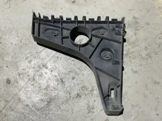 Кронштейн бампера Audi A7