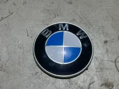 Эмблема на капот BMW 3-Series