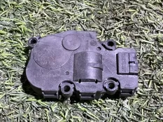 Моторчик заслонки печки BMW 3-Series