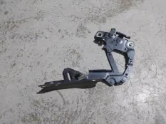 петля капота BMW 3-Series