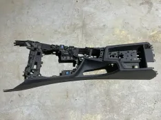 центральная консоль BMW 3-Series