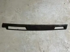 Декоративная накладка на торпедо BMW 5