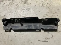 кронштейн радиатора BMW 3-Series